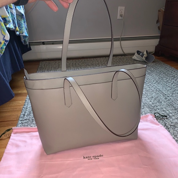 Kate Spade Purse - Picture 2 of 5